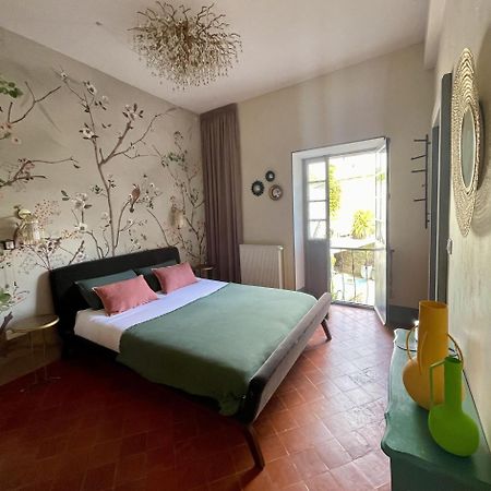 L'Oiseau Bleu Rollier Bed & Breakfast Roubia ภายนอก รูปภาพ