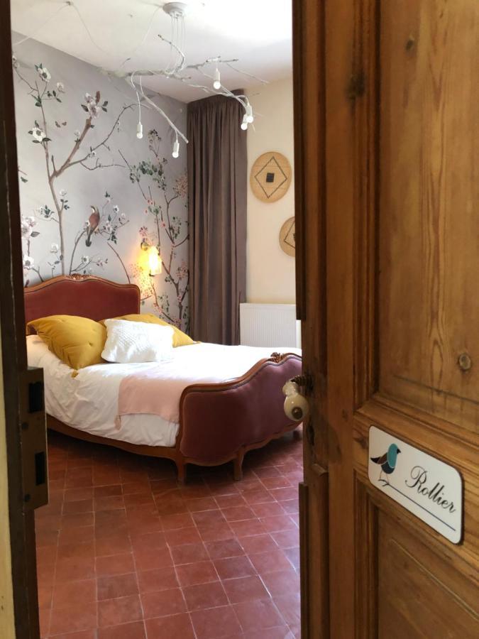 L'Oiseau Bleu Rollier Bed & Breakfast Roubia ภายนอก รูปภาพ