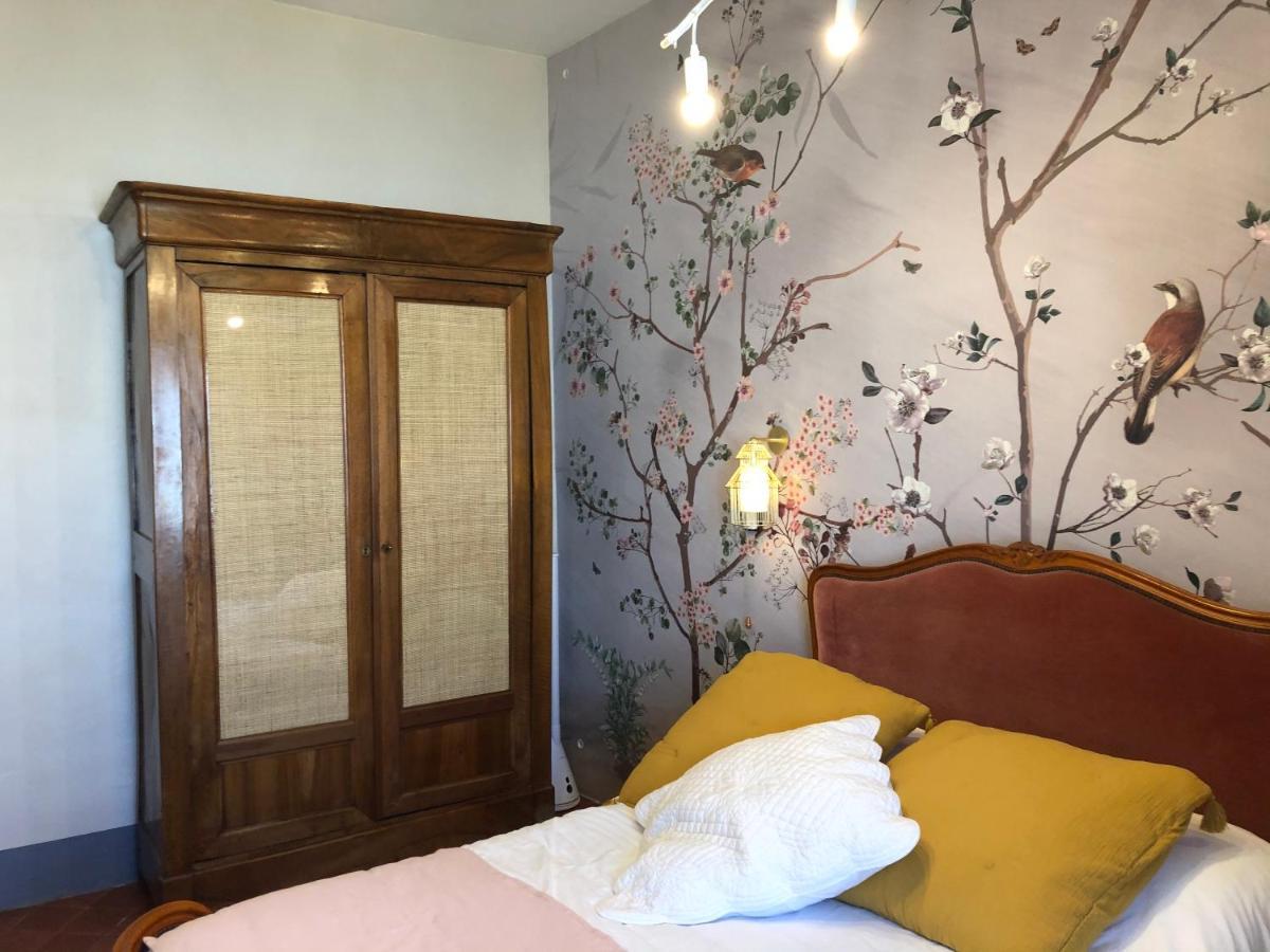 L'Oiseau Bleu Rollier Bed & Breakfast Roubia ภายนอก รูปภาพ