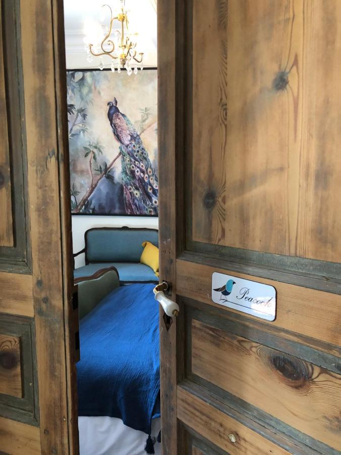 L'Oiseau Bleu Rollier Bed & Breakfast Roubia ภายนอก รูปภาพ