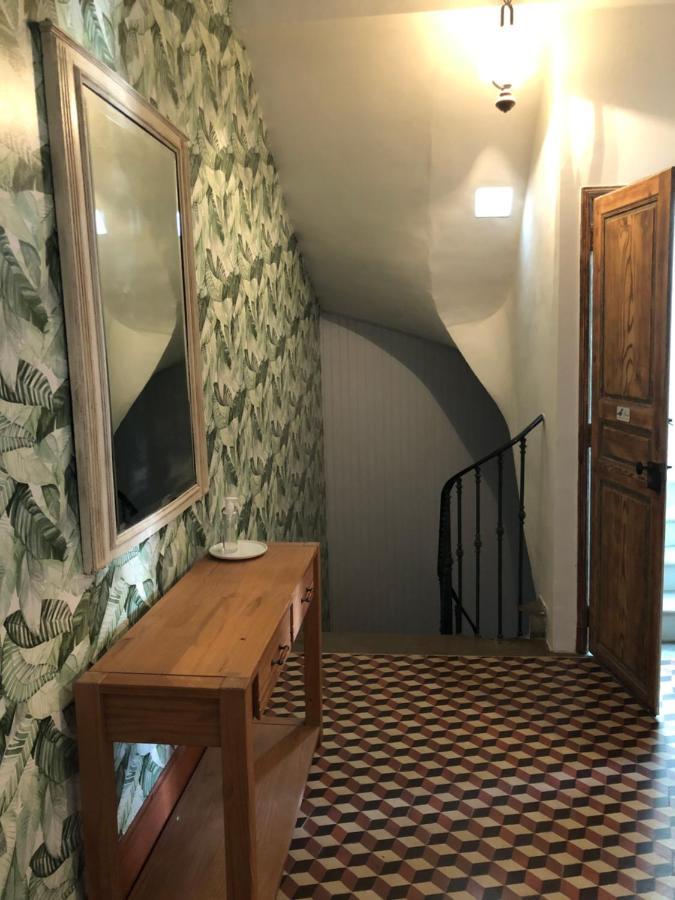 L'Oiseau Bleu Rollier Bed & Breakfast Roubia ภายนอก รูปภาพ