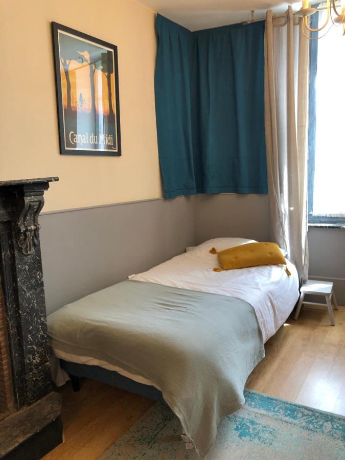 L'Oiseau Bleu Rollier Bed & Breakfast Roubia ภายนอก รูปภาพ