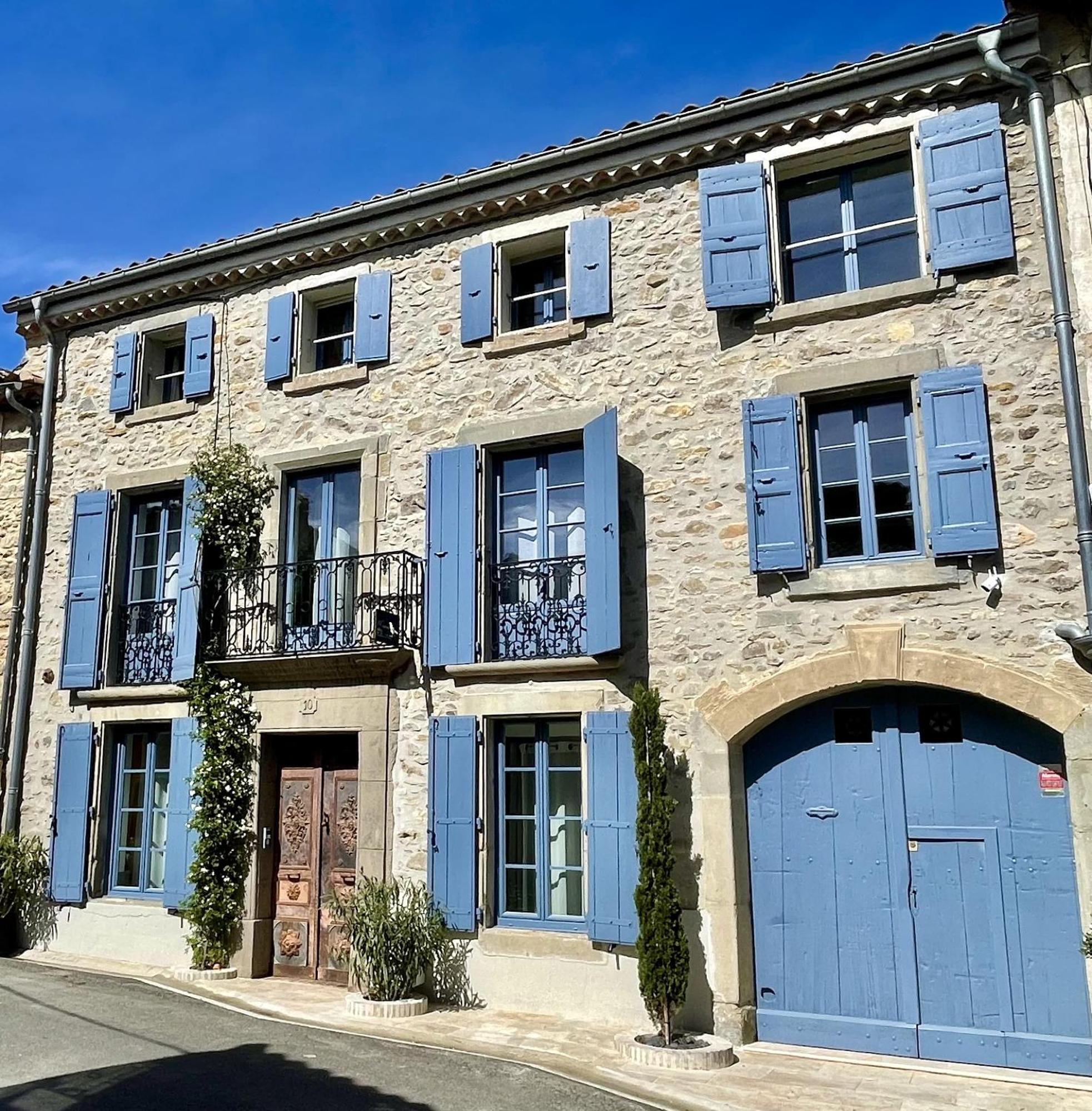 L'Oiseau Bleu Rollier Bed & Breakfast Roubia ภายนอก รูปภาพ